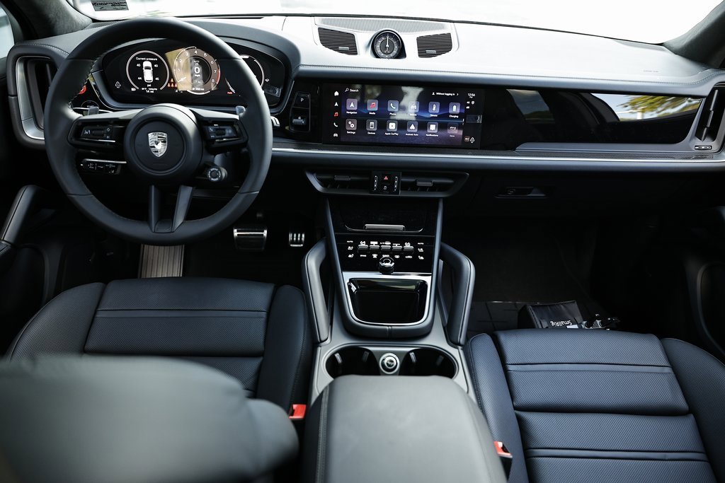 New 2026 Porsche Cayenne Turbo image 29