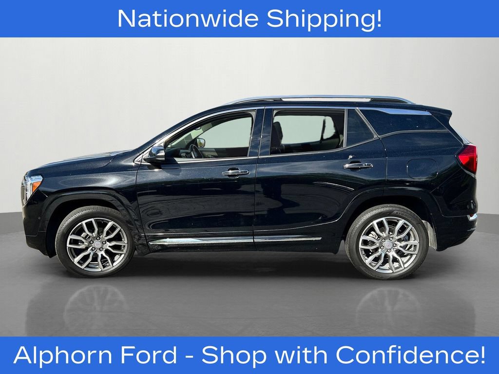 Used 2023 GMC Terrain Denali w/ LPO, Floor Liner Package AWD/4WD image 5