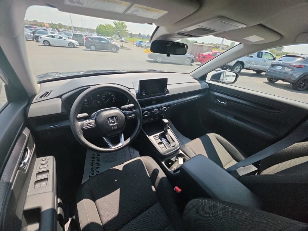 Used 2025 Honda CR-V LX image 27