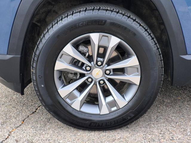 Used 2025 Chevrolet Equinox LT w/ Safety and Technology Package AWD/4WD image 14