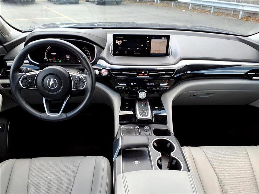 Used 2022 Acura MDX SH-AWD w/ Technology Package image 22