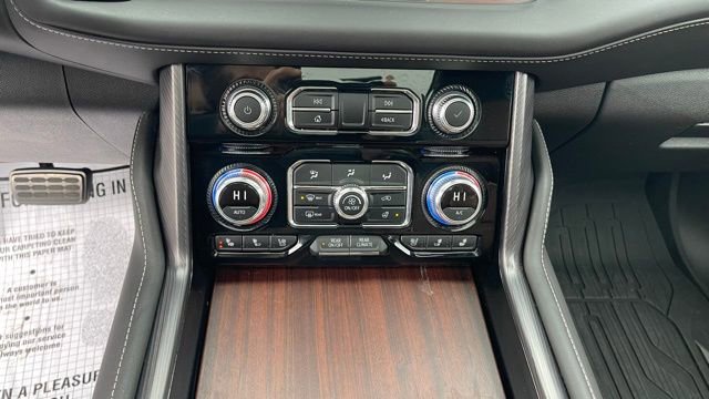 Used 2024 GMC Yukon XL Denali Ultimate image 21