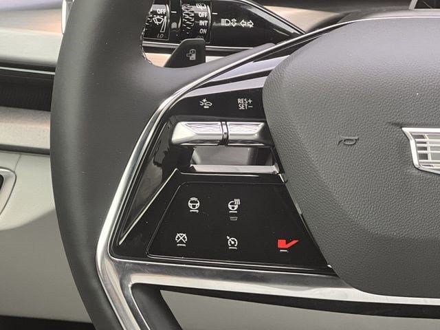 New 2027 Cadillac Vistiq Luxury AWD/4WD image 12