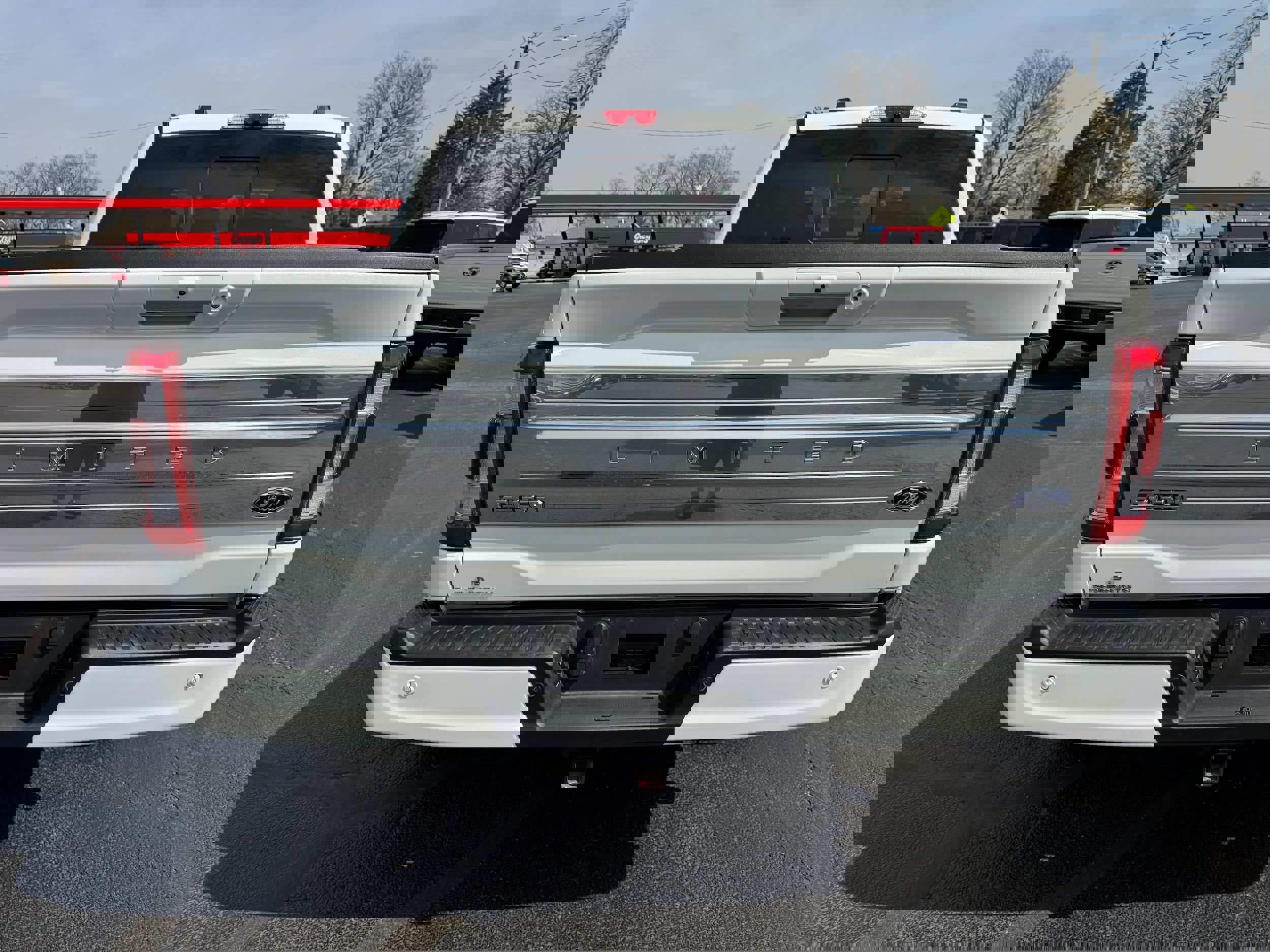 Used 2023 Ford F150 Limited image 6