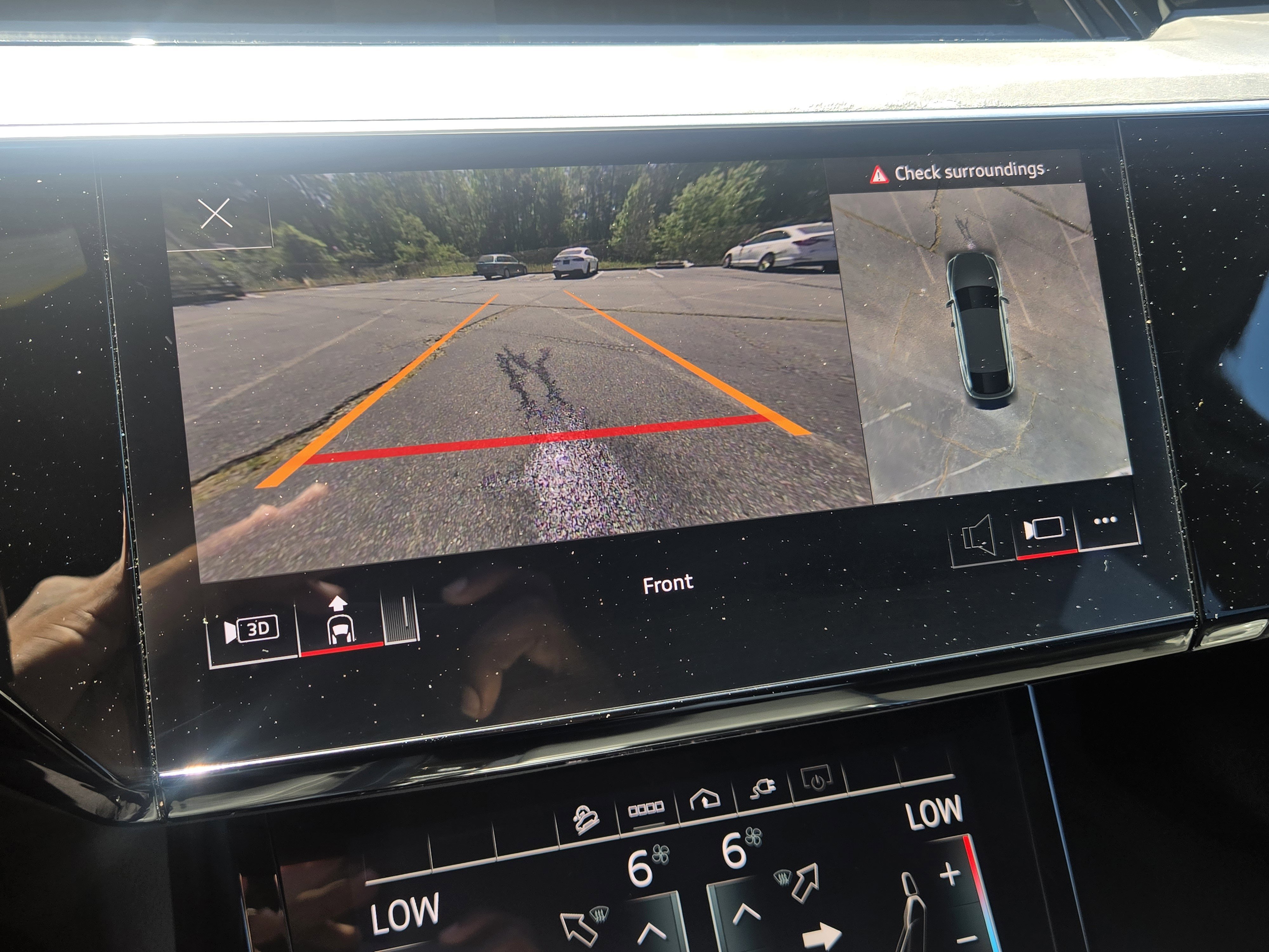 Certified 2024 Audi Q8 e-tron Premium Plus w/ Premium Plus Package AWD/4WD image 23