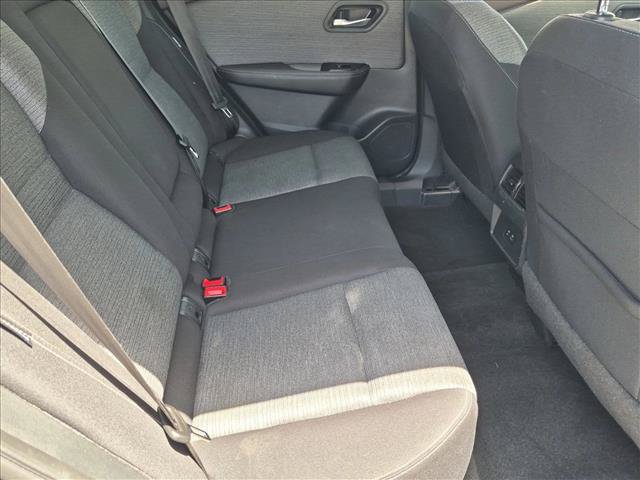 Used 2023 Nissan Rogue SV FWD image 19
