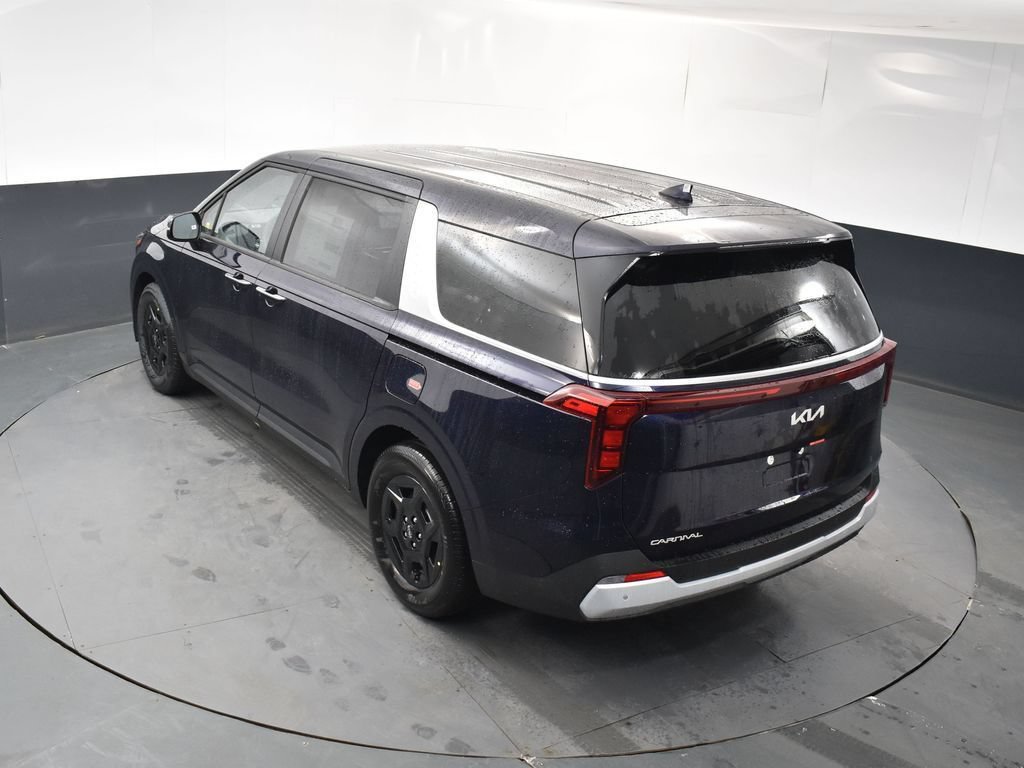 New 2026 Kia Carnival FWD image 13