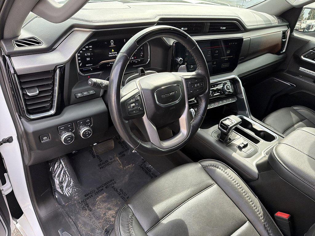 Used 2024 GMC Sierra 1500 Denali w/ Technology Package AWD/4WD image 9