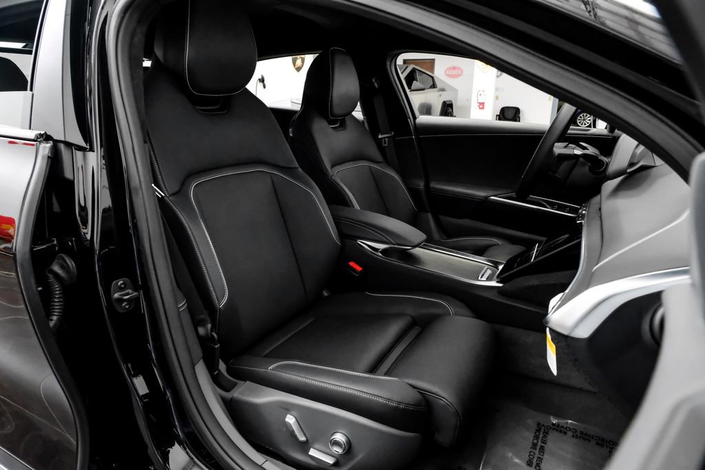 Used 2025 Lucid Air Touring image 46