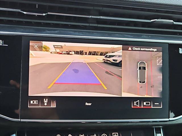 Used 2019 Audi Q8 Premium Plus w/ Premium Plus AWD/4WD image 15