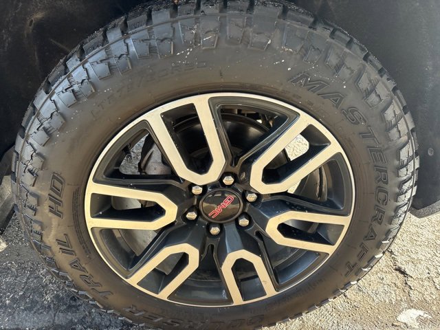 Used 2023 GMC Sierra 1500 AT4 w/ AT4 Preferred Package image 29