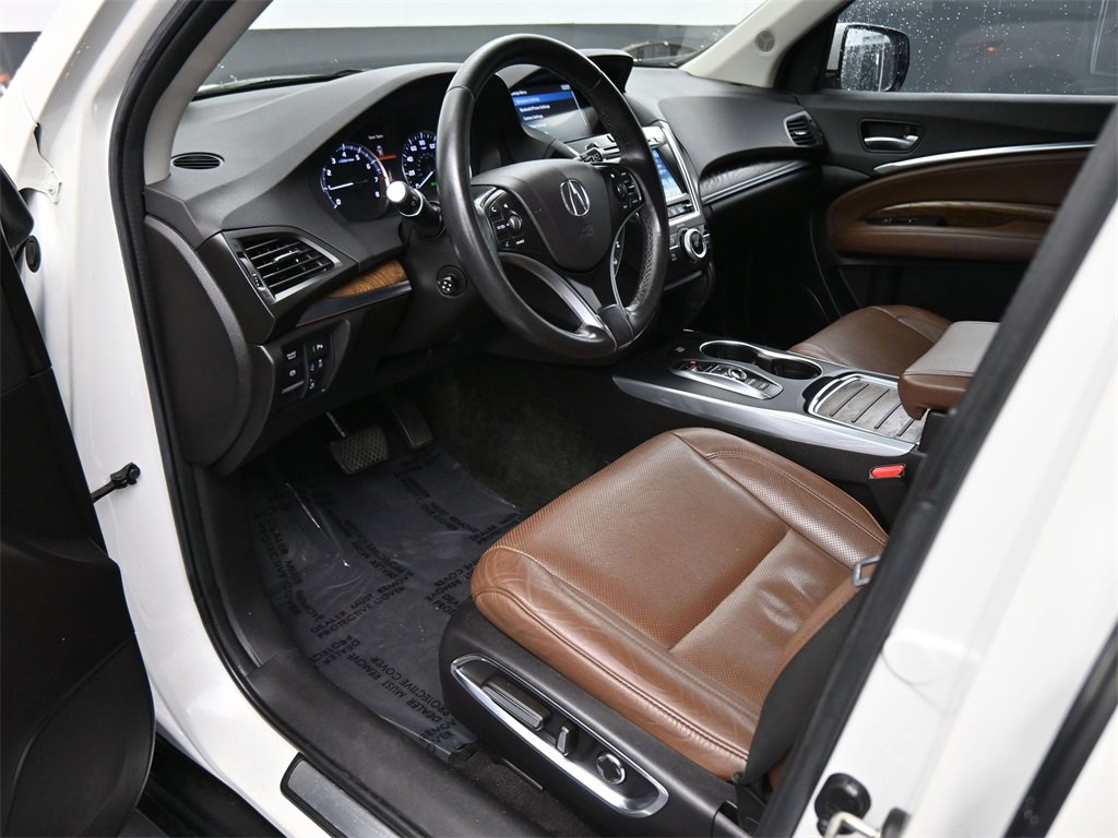 Used 2019 Acura MDX FWD w/ Technology Package image 2