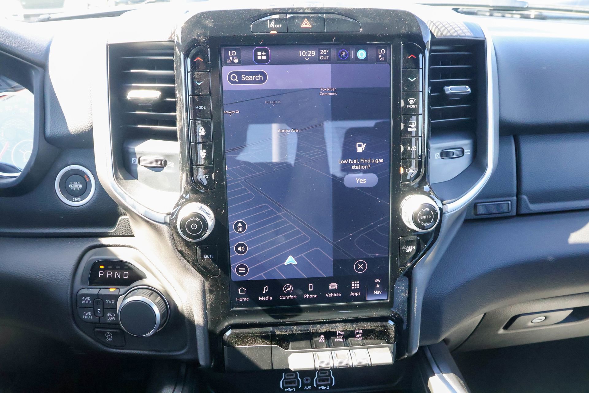New 2026 RAM 1500 4x4 Crew Cab image 19