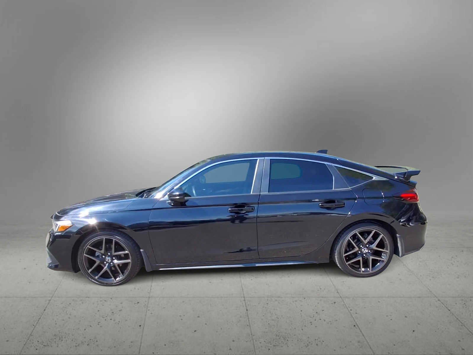 Used 2023 Honda Civic Sport Touring image 5
