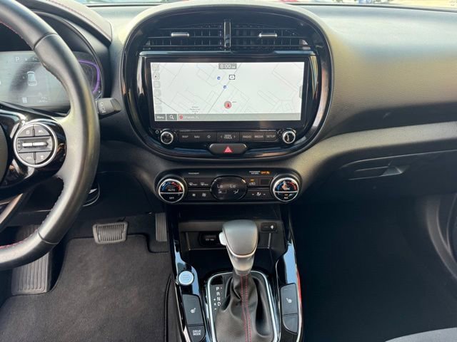 Certified 2025 Kia Soul GT-Line w/ GT-Line Technology Package image 19
