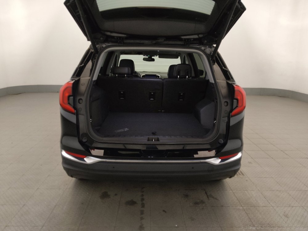 Used 2019 GMC Terrain SLT w/ Preferred Package FWD image 29