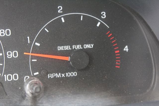 Used 2001 Ford F550 XL image 24