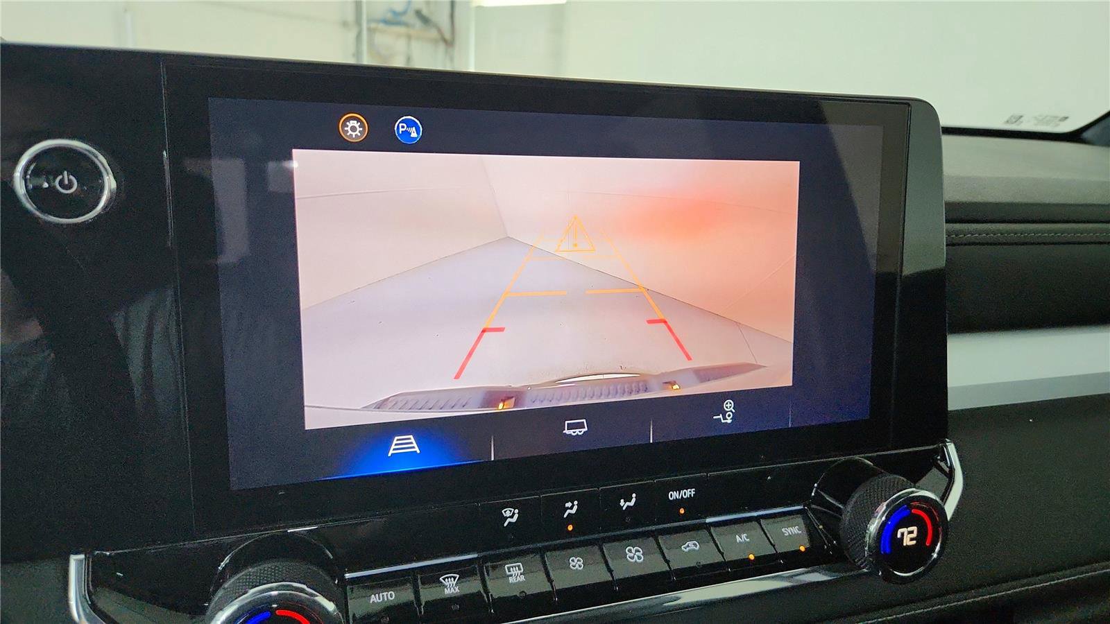 Used 2024 Chevrolet Colorado LT w/ LT Convenience Package AWD/4WD image 28