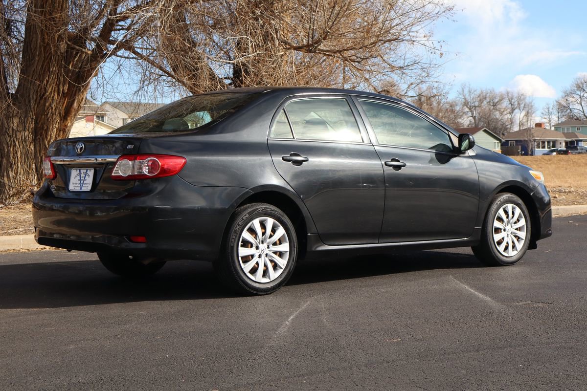 Used 2013 Toyota Corolla LE w/ Protection Pkg image 5