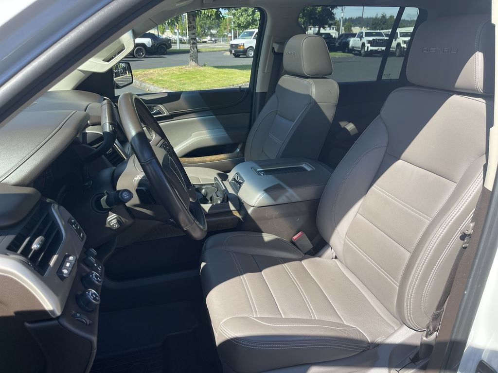 Used 2018 GMC Yukon XL Denali w/ Open Road Package AWD/4WD image 20