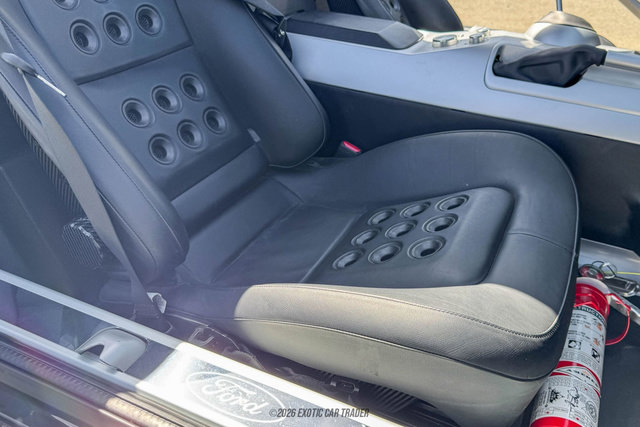 Used 2005 Ford GT RWD image 49