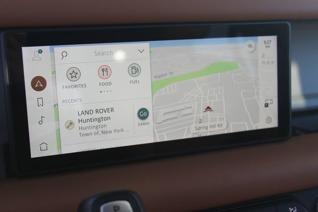 Used 2023 Land Rover Defender 110 S image 19