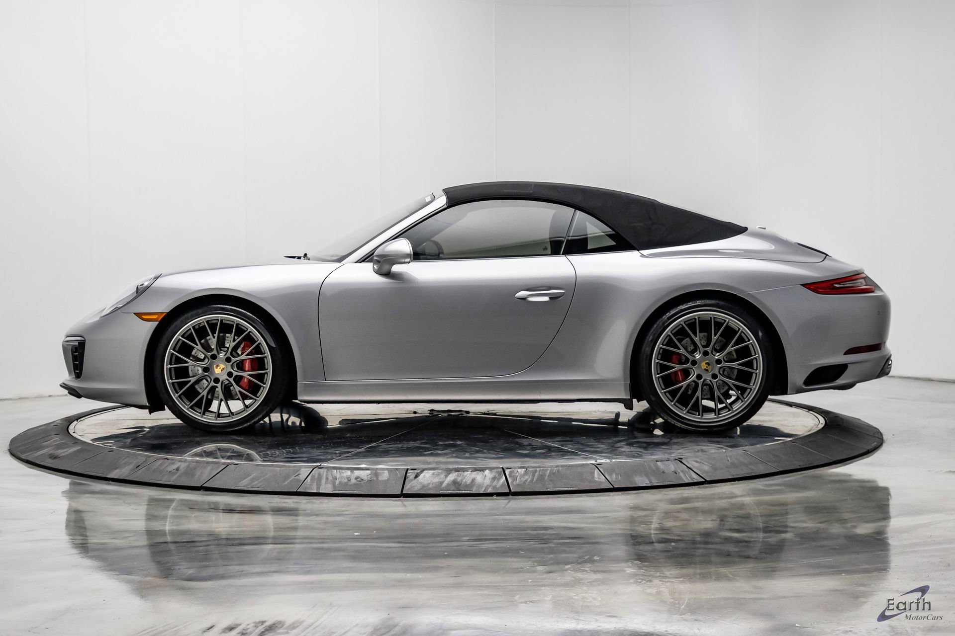 Used 2019 Porsche 911 Carrera S RWD image 9