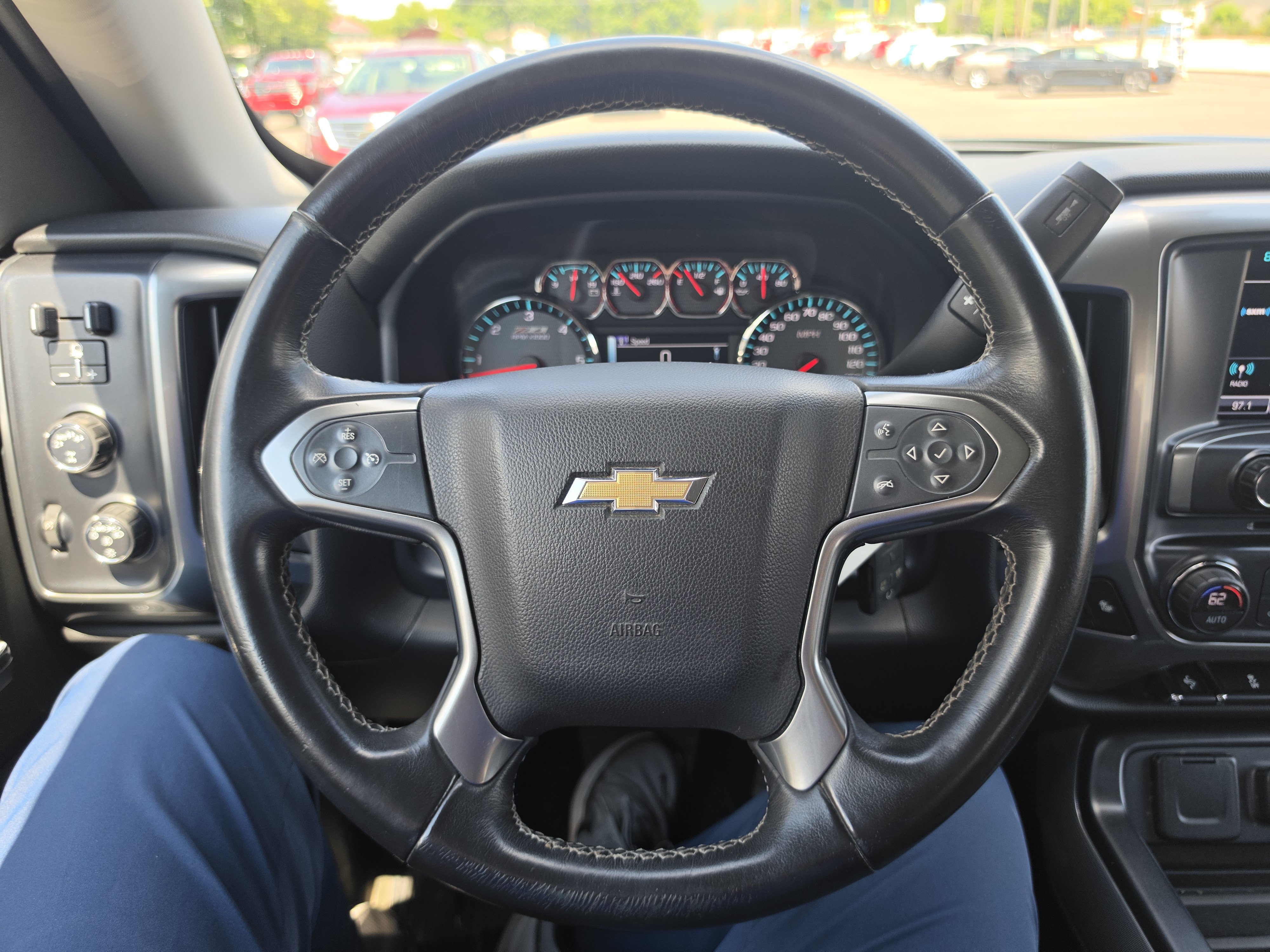 Used 2017 Chevrolet Silverado 1500 LT w/ All Star Edition AWD/4WD image 18