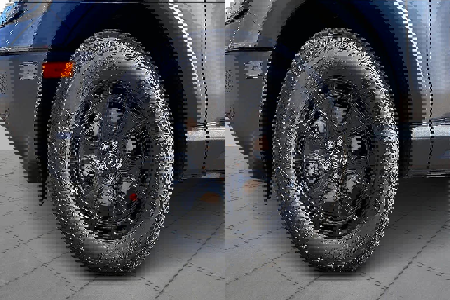 Used 2025 Ford Bronco Sport Outer Banks w/ Sasquatch Outer Banks Package image 10