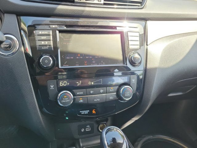 Used 2020 Nissan Rogue Sport SL FWD image 23