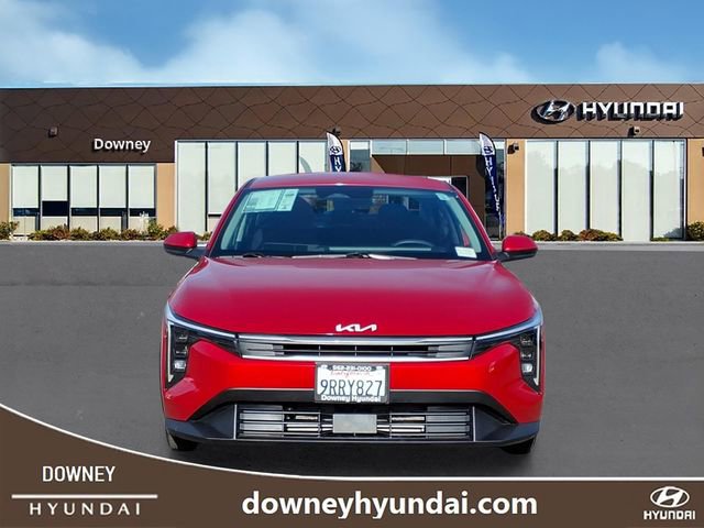 Used 2025 Kia K4 FWD image 2