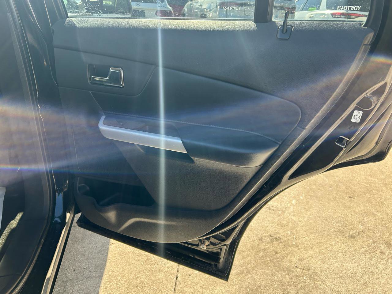 Used 2011 Ford Edge SEL image 15