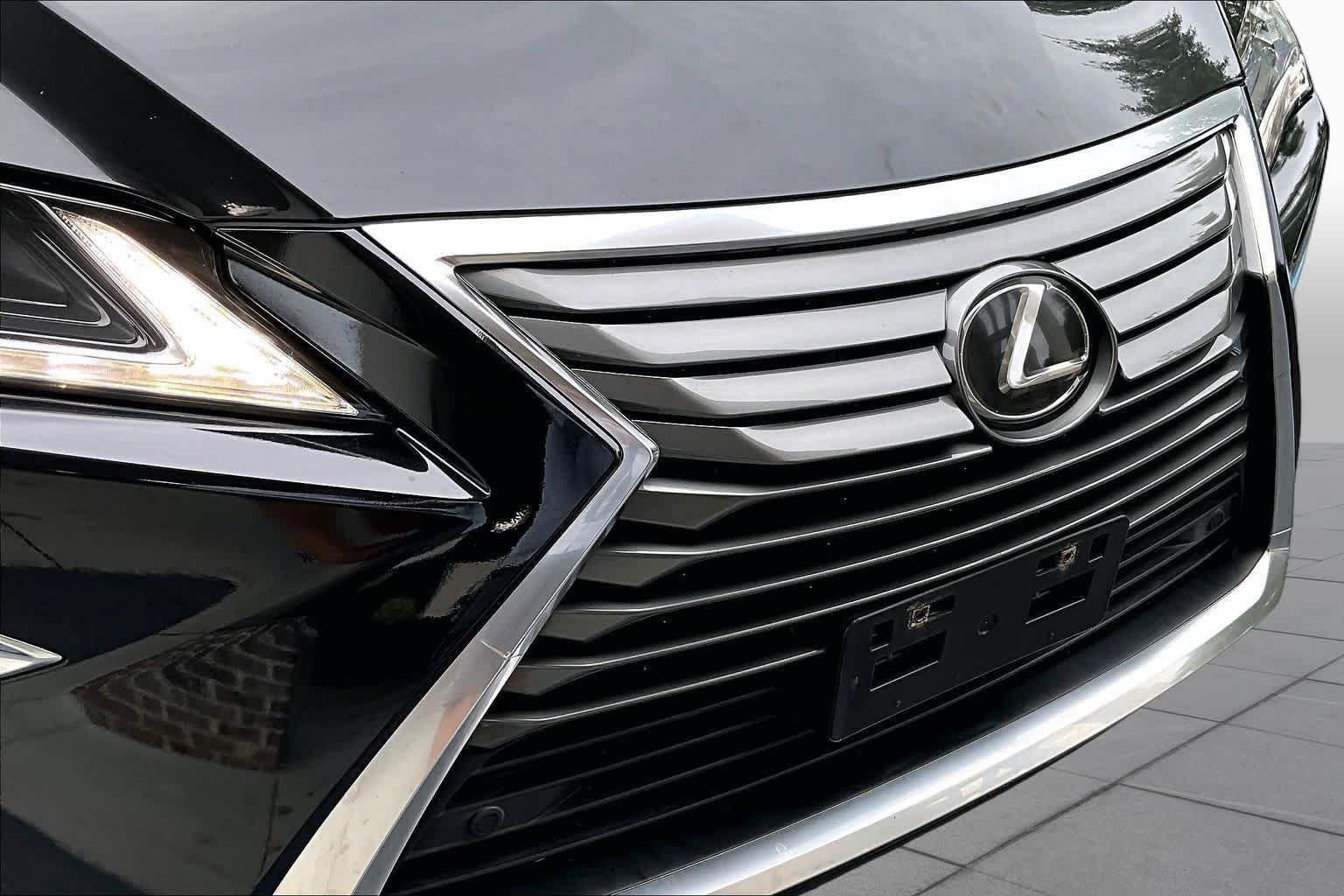 Used 2018 Lexus RX 350 AWD w/ Premium Package image 30