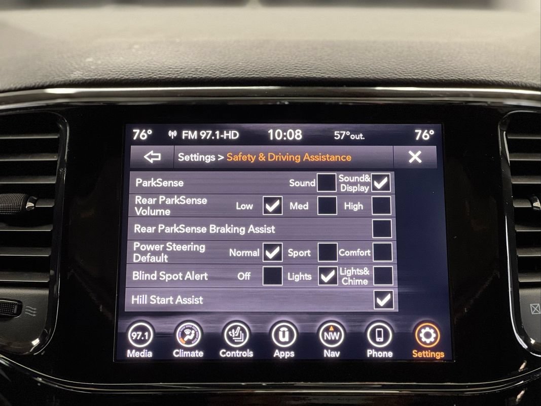 Used 2021 Jeep Grand Cherokee Limited AWD/4WD image 29