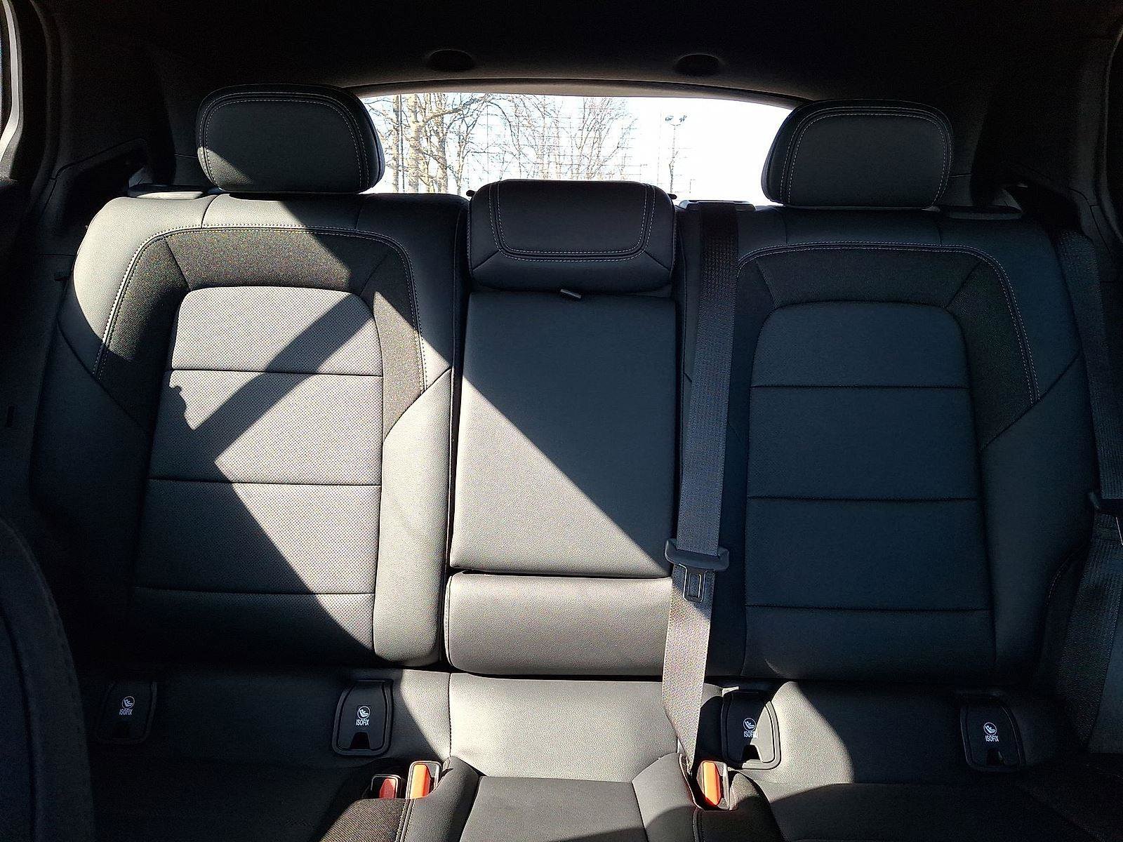 Used 2024 Chevrolet Equinox EV LT image 13