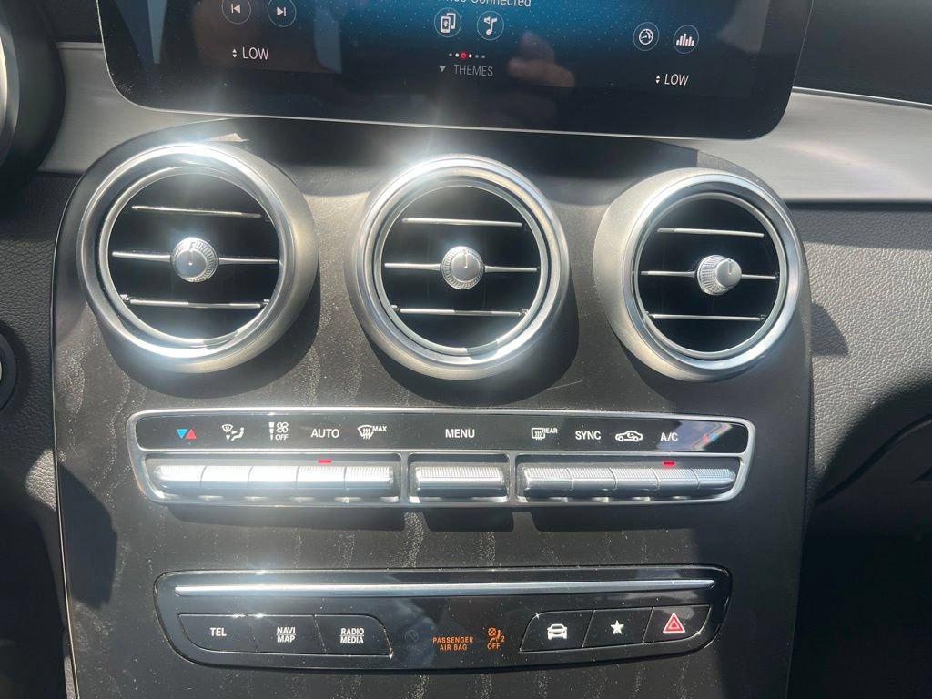 Used 2021 Mercedes-Benz GLC 300 w/ AMG Line image 34