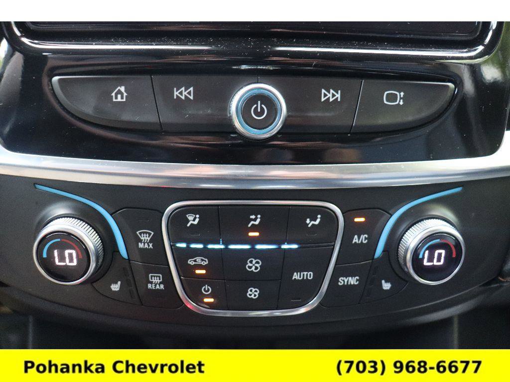 Used 2019 Chevrolet Traverse LT w/ LT Premium Package AWD/4WD image 17