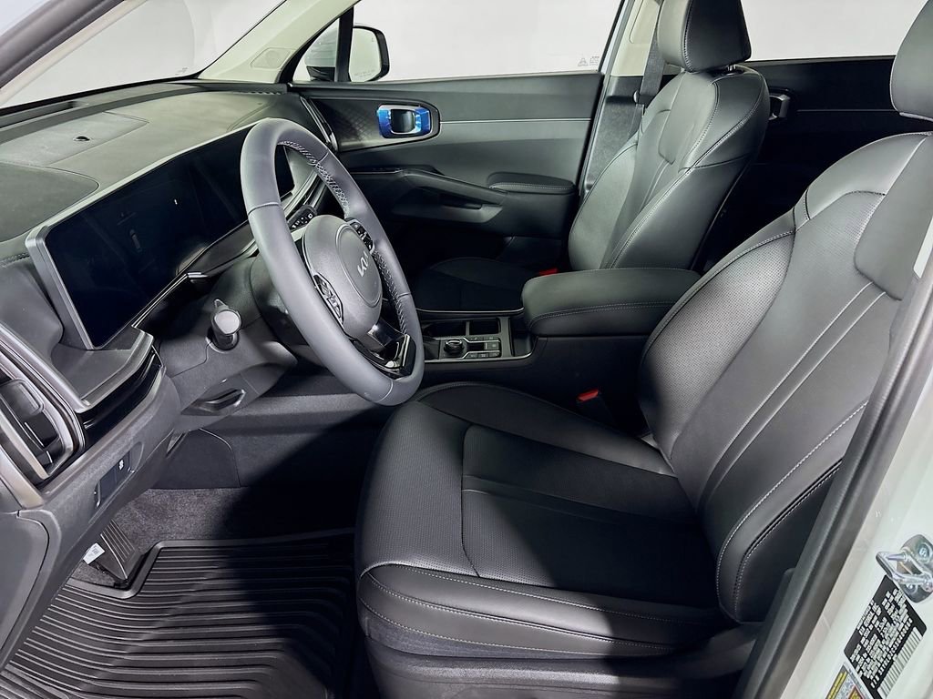 New 2025 Kia Sorento S image 12