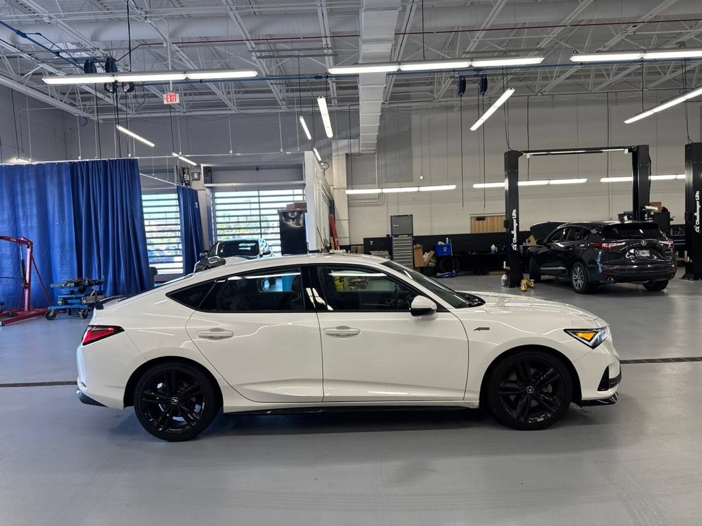 Used 2026 Acura Integra A-Spec FWD image 2