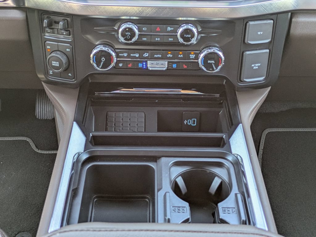 New 2026 Ford F350 King Ranch w/ Chrome Package AWD/4WD image 19