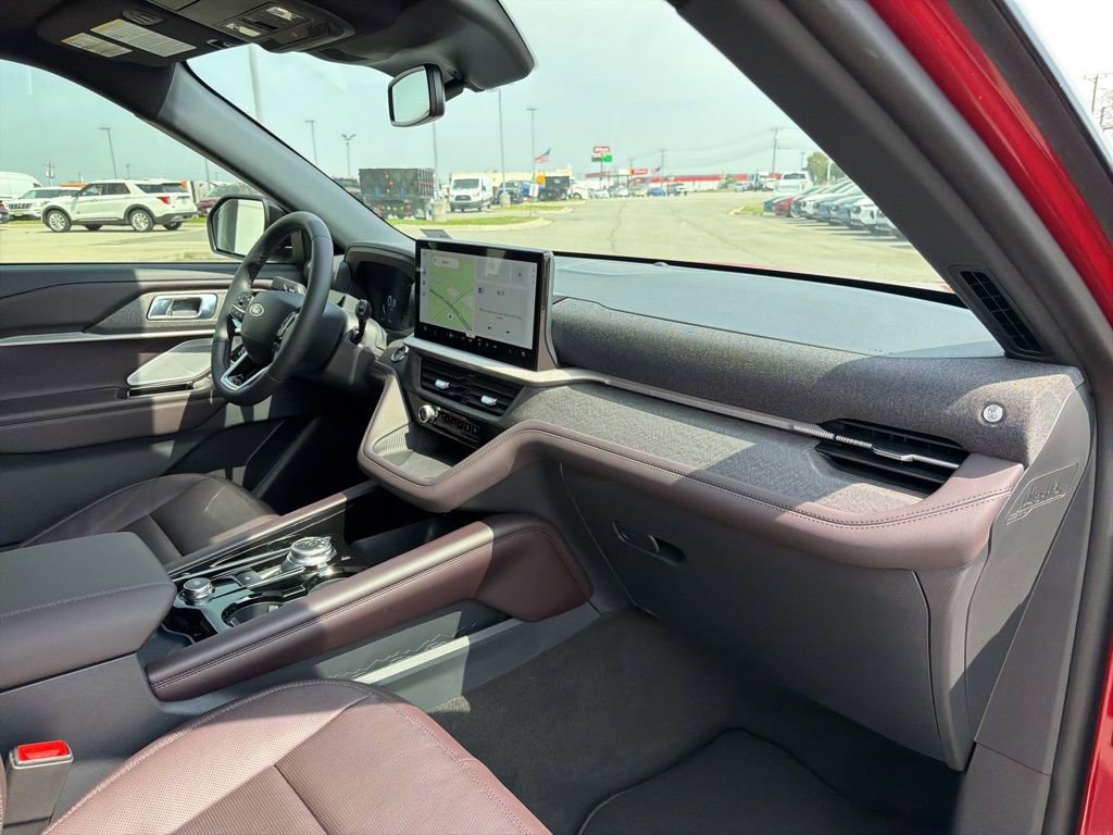 New 2026 Ford Explorer Platinum image 22