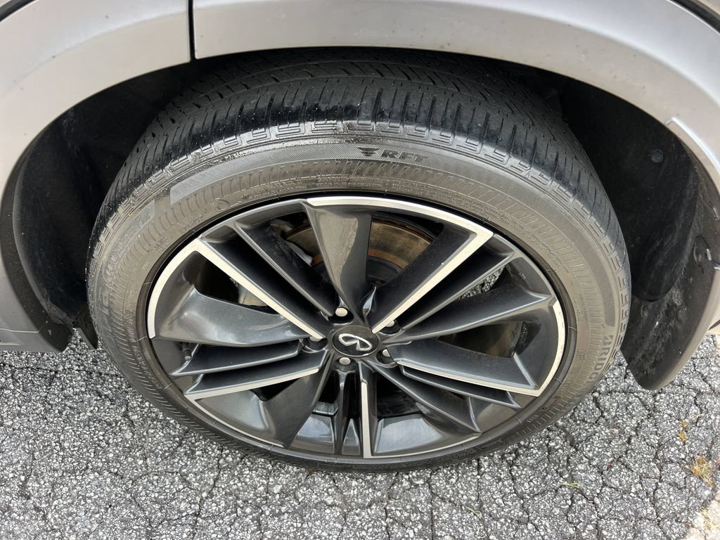 Used 2022 INFINITI QX55 Sensory w/ Lighting Package AWD/4WD image 16