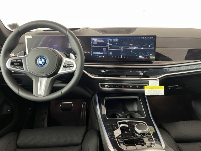 New 2026 BMW X5 xDrive50e w/ M Sport Package image 13