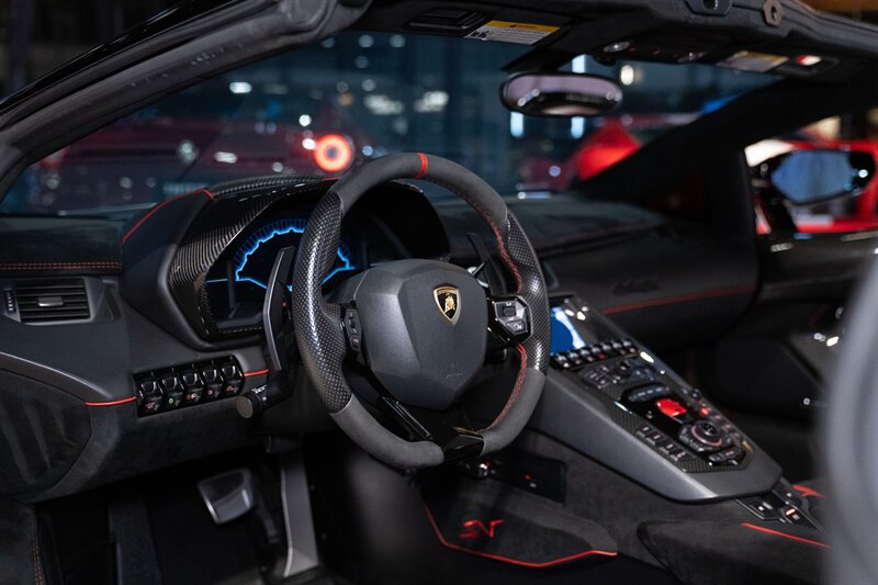 Used 2017 Lamborghini Aventador LP 750-4 Superveloce AWD/4WD image 25