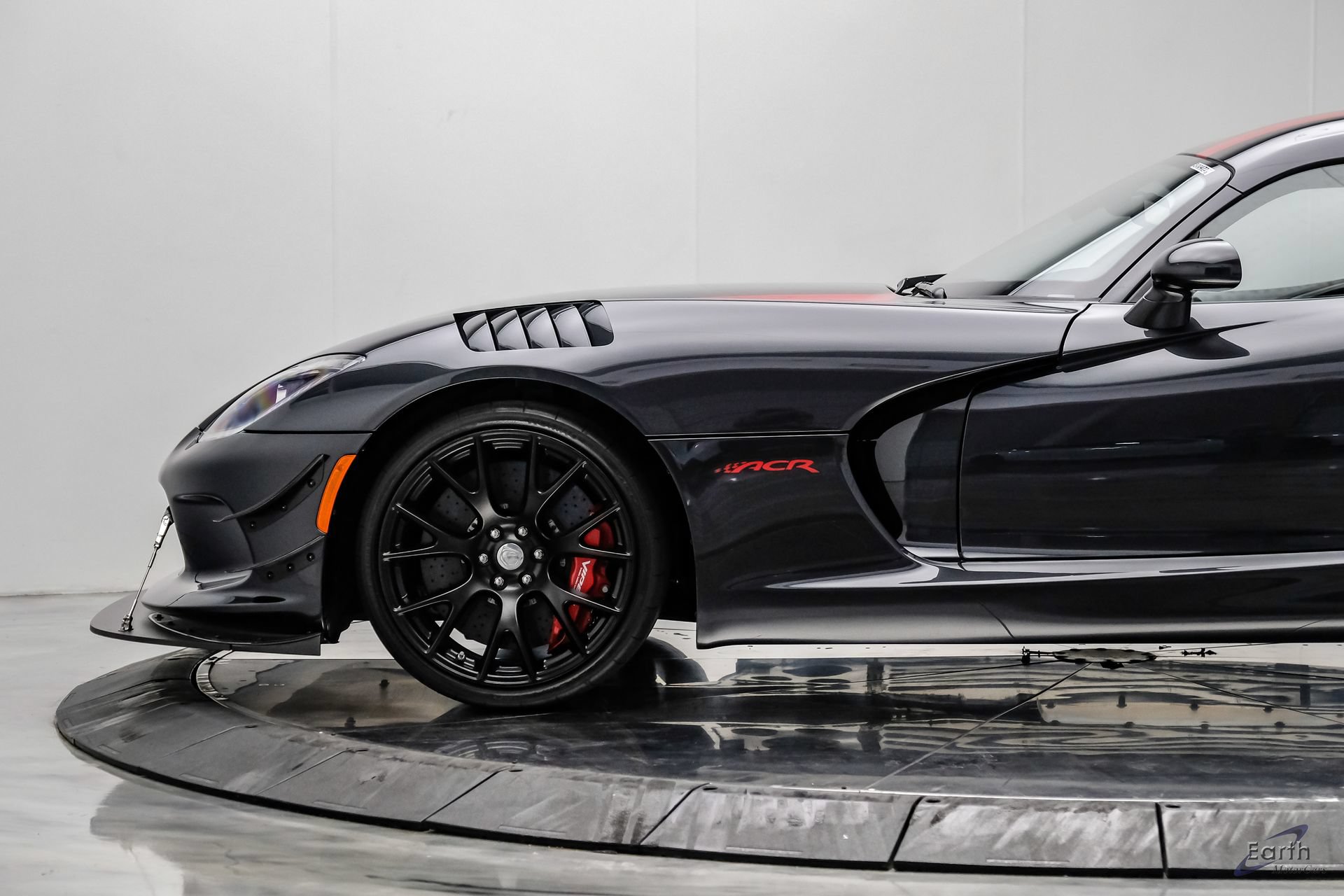 Used 2017 Dodge Viper ACR w/ Extreme Aero Package RWD image 10