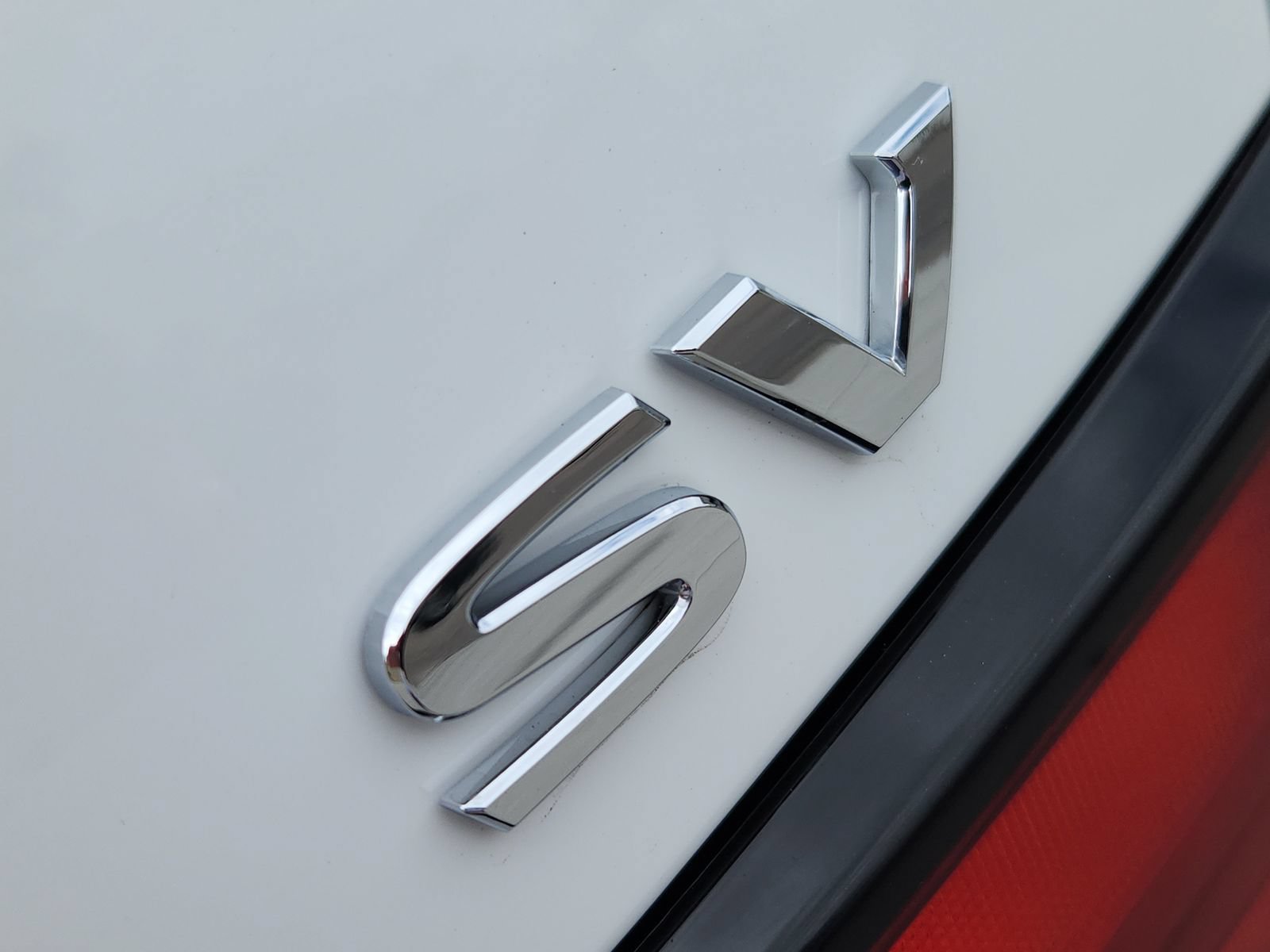 Used 2024 Nissan Sentra SV FWD image 14