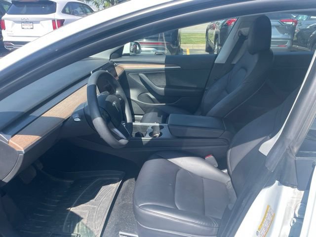 Used 2022 Tesla Model 3 Long Range AWD/4WD image 8