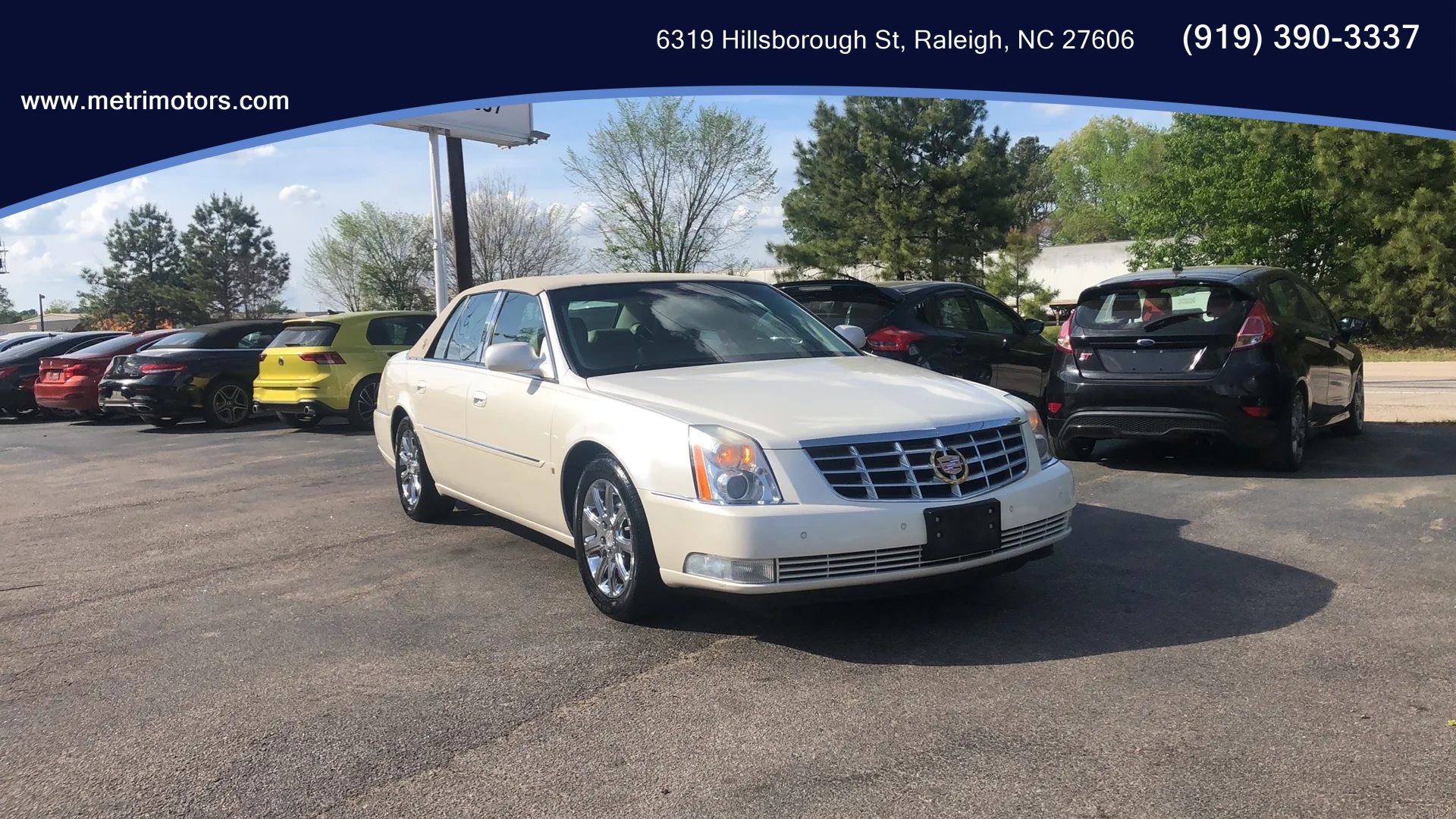 Used 2008 Cadillac DTS image 1