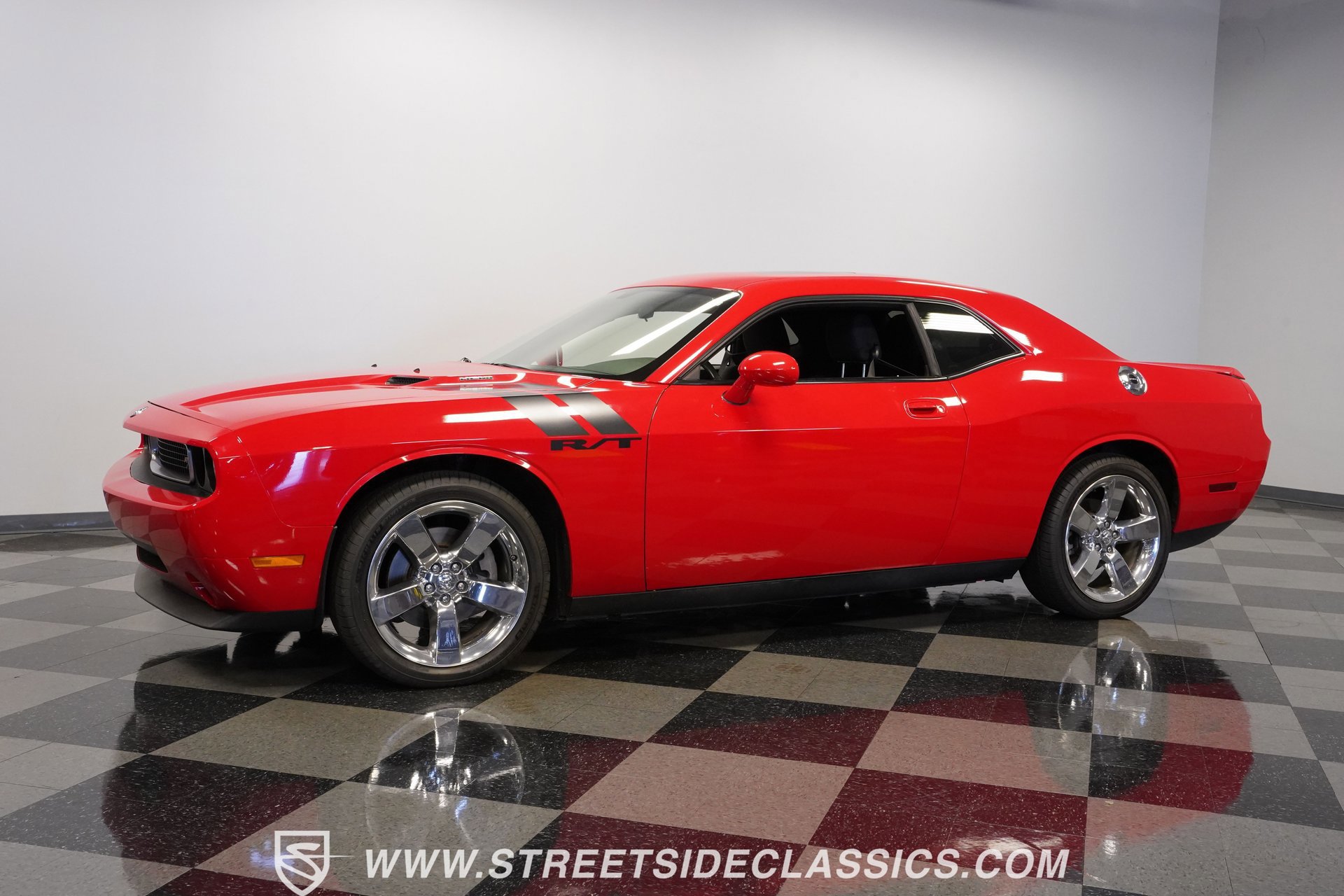 Used 2009 Dodge Challenger R/T image 6