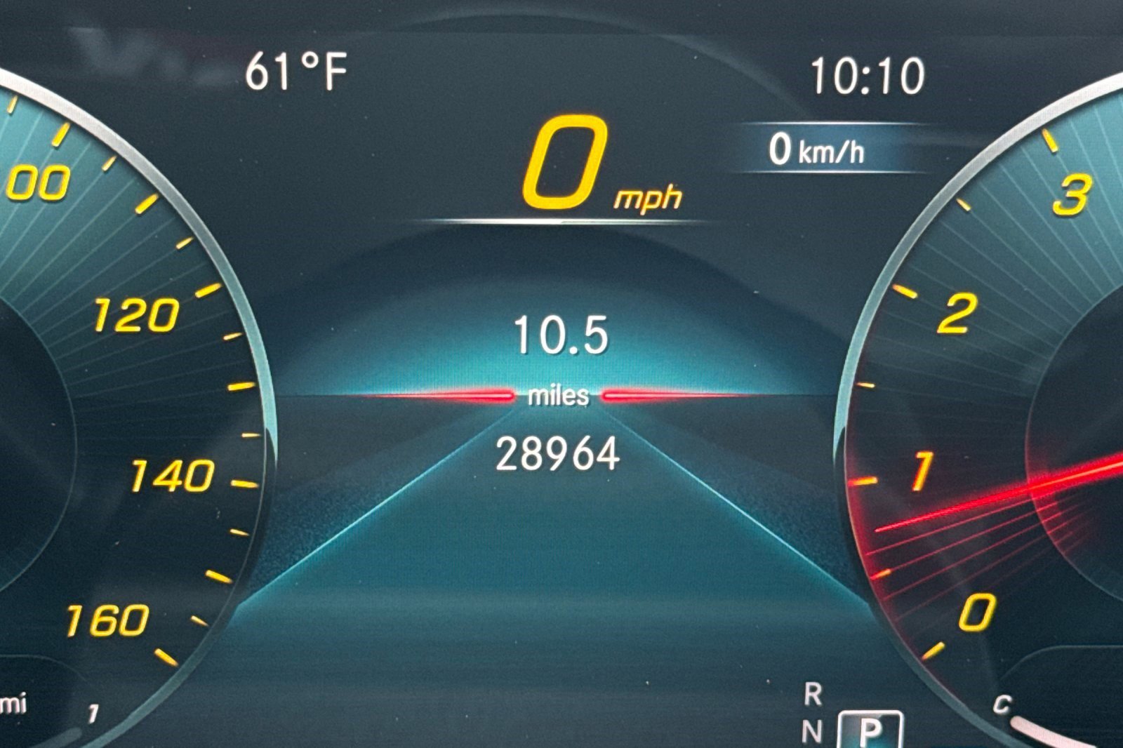 Used 2021 Mercedes-Benz GLB 250 4MATIC image 33